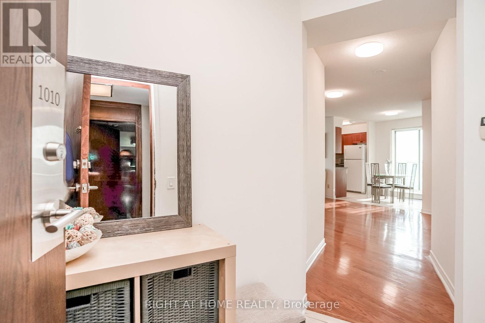 1010 - 23 Oneida Crescent, Richmond Hill (Langstaff), Ontario  L4B 0A2 - Photo 10 - N13764730