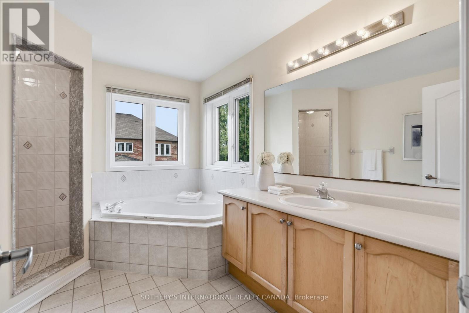 42 Chasser Drive, Markham (Greensborough), Ontario  L6E 1S6 - Photo 34 - N13764832