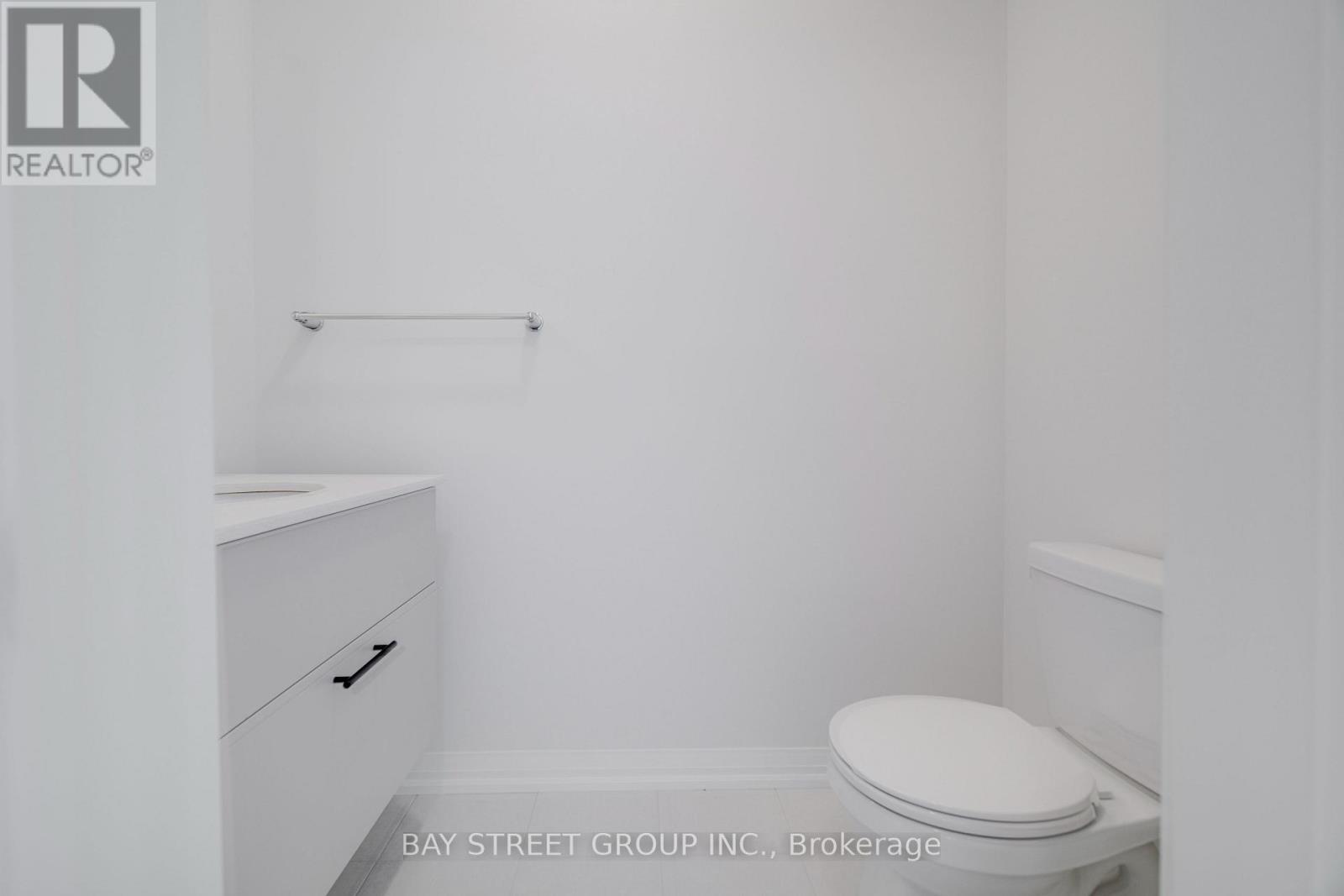 219 Hook Drive, Richmond Hill, Ontario  L4S 2P3 - Photo 5 - N13764842