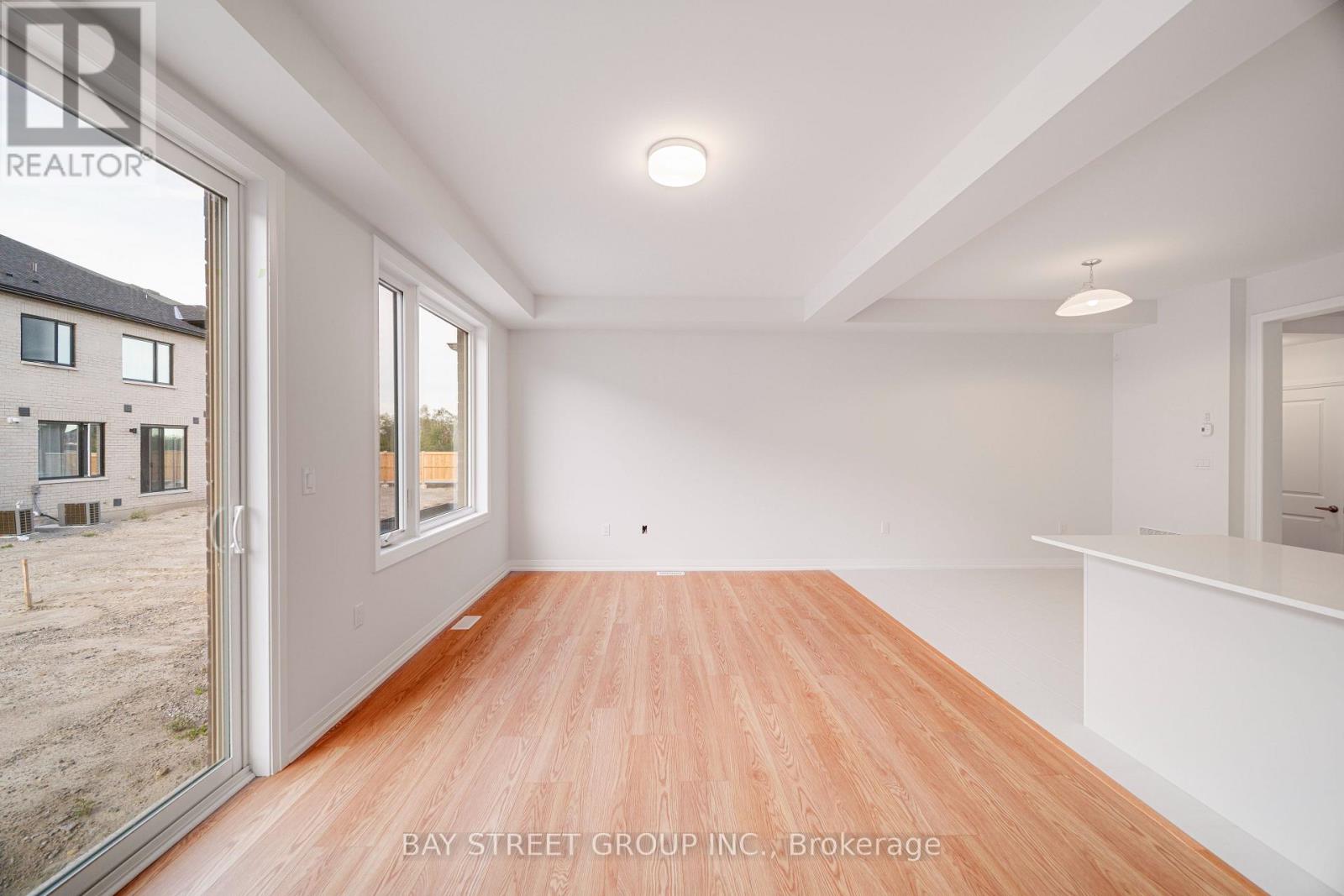 219 Hook Drive, Richmond Hill, Ontario  L4S 2P3 - Photo 9 - N13764842