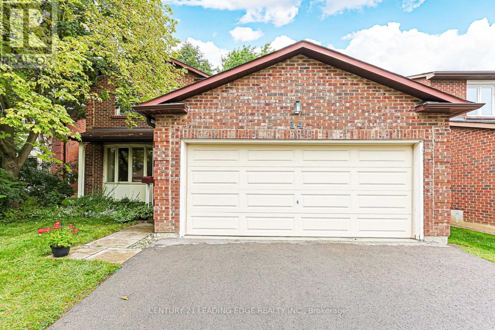 14 Buchanan Drive, Markham (Unionville), Ontario  L3R 4C5 - Photo 4 - N13764868