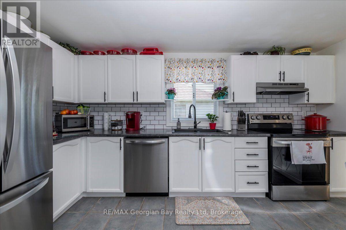 359 Galloway Boulevard, Midland, Ontario  L4R 5B2 - Photo 9 - S13764804