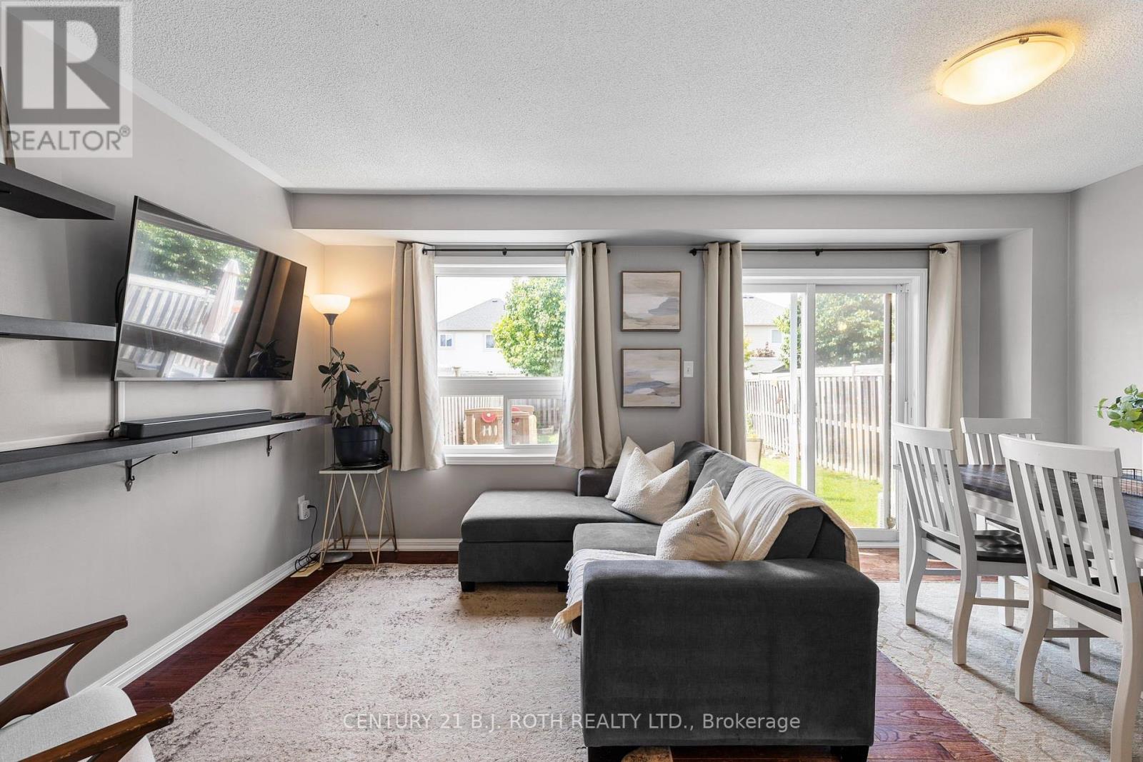 22 Ridwell Street, Barrie, Ontario  L4N 0X2 - Photo 7 - S13764852