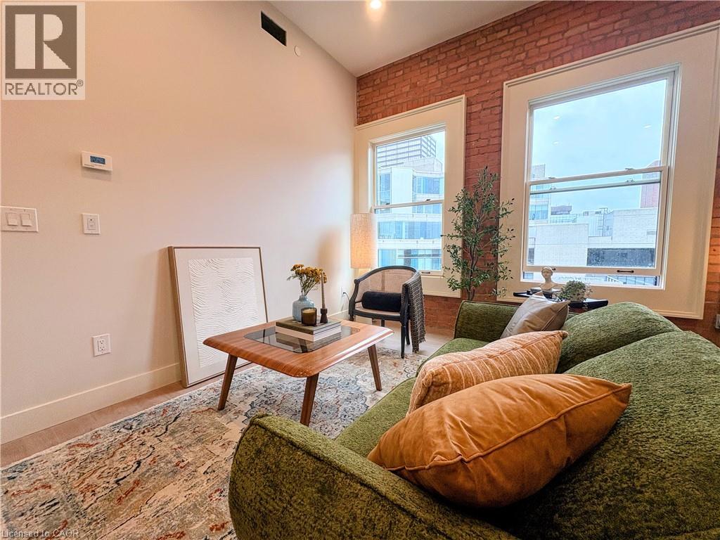 56 York Boulevard Unit# 212, Hamilton, Ontario  L8R 0A2 - Photo 3 - 40861947