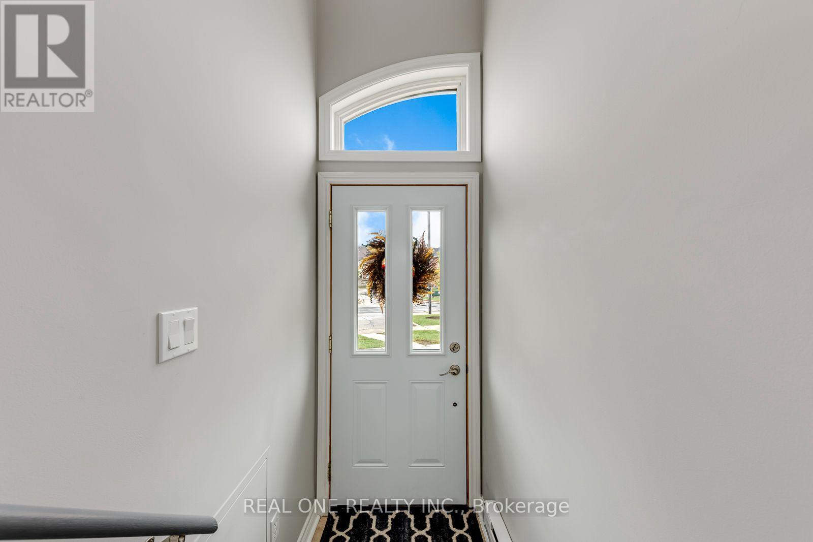 707 - 1701 Lampman Avenue, Burlington, Ontario  L7L 6R7 - Photo 4 - W13764748