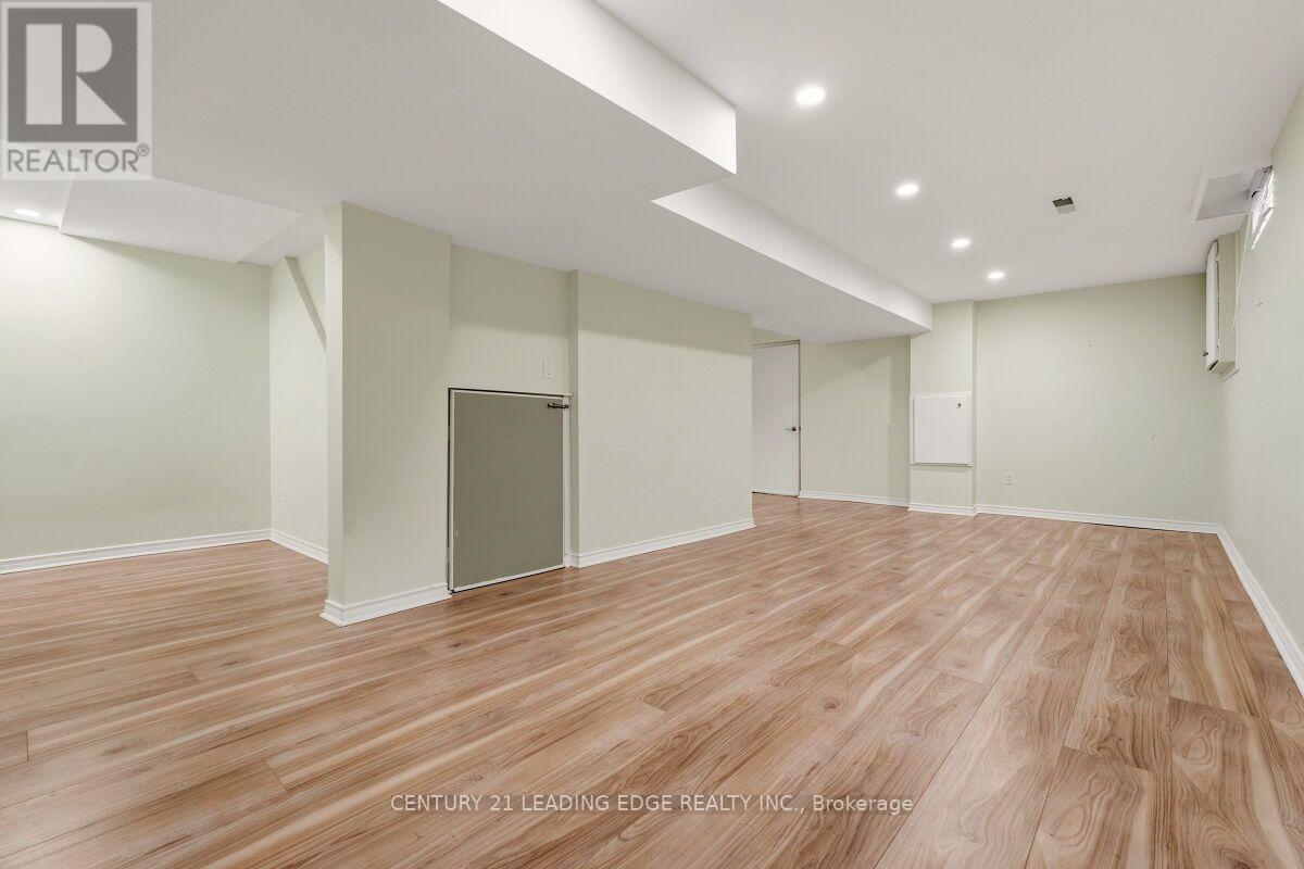 2409 Butternut Crescent, Burlington, Ontario  L7M 3J7 - Photo 38 - W13764870