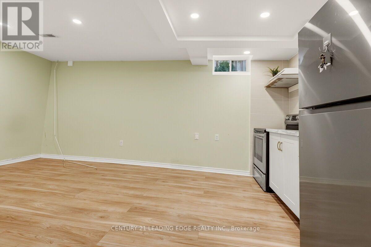 2409 Butternut Crescent, Burlington, Ontario  L7M 3J7 - Photo 39 - W13764870
