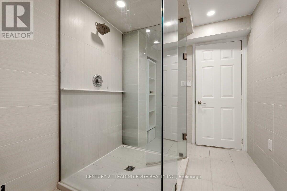 2409 Butternut Crescent, Burlington, Ontario  L7M 3J7 - Photo 43 - W13764870