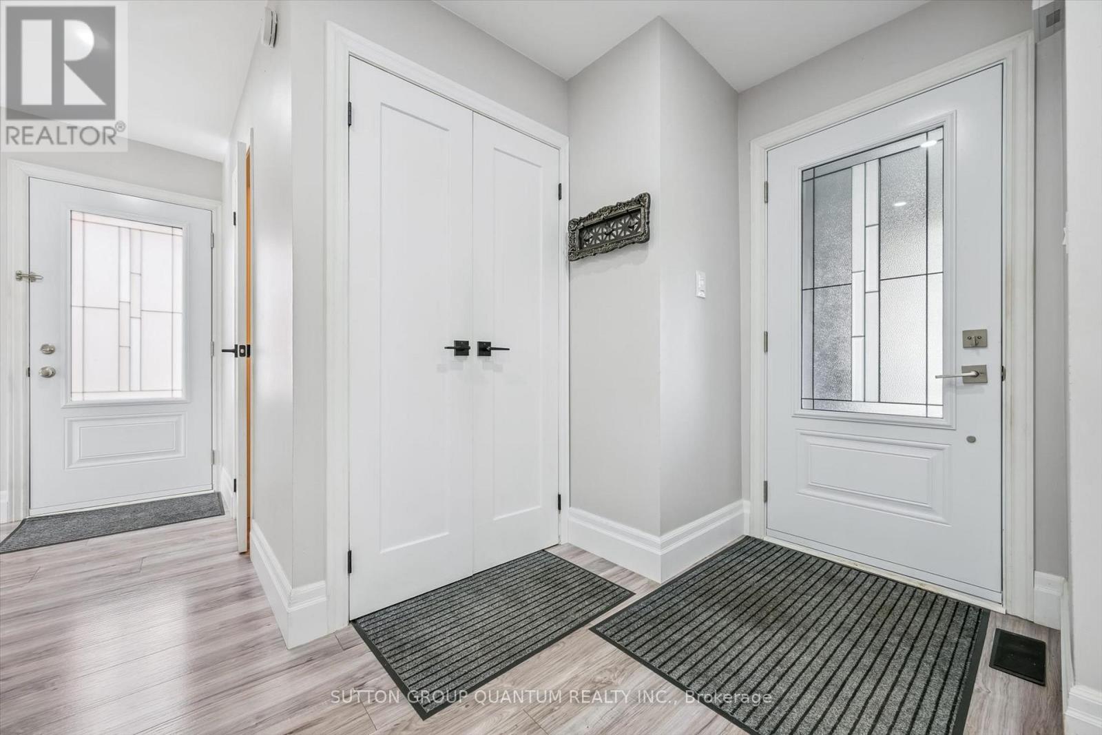 3144 Mccarron Crescent, Mississauga, Ontario L5N 3H5 - Photo 6 - W13764874