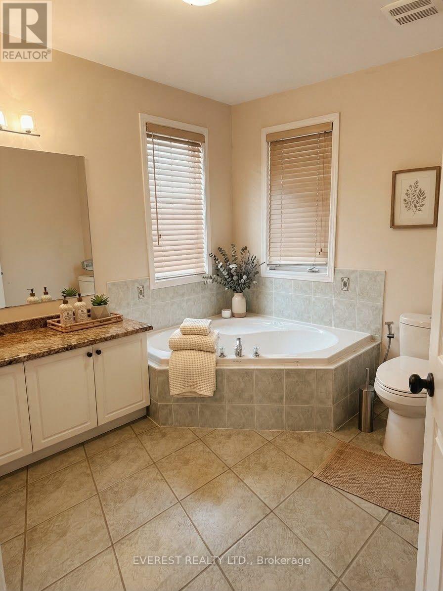 6479 Valiant Heights, Mississauga, Ontario  L5W 1C9 - Photo 6 - W13764880