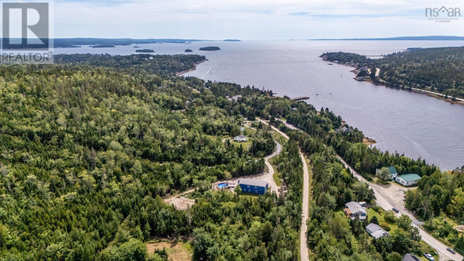 543 Island View Drive, Boutiliers Point, Nova Scotia  B3Z 1R3 - Photo 40 - 202622851