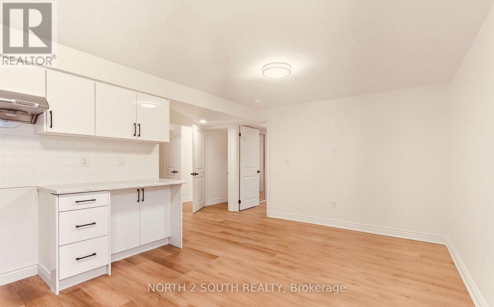 Lower - 8101 Brookside Drive, Niagara Falls, Ontario  L2H 3T9 - Photo 5 - X13764746