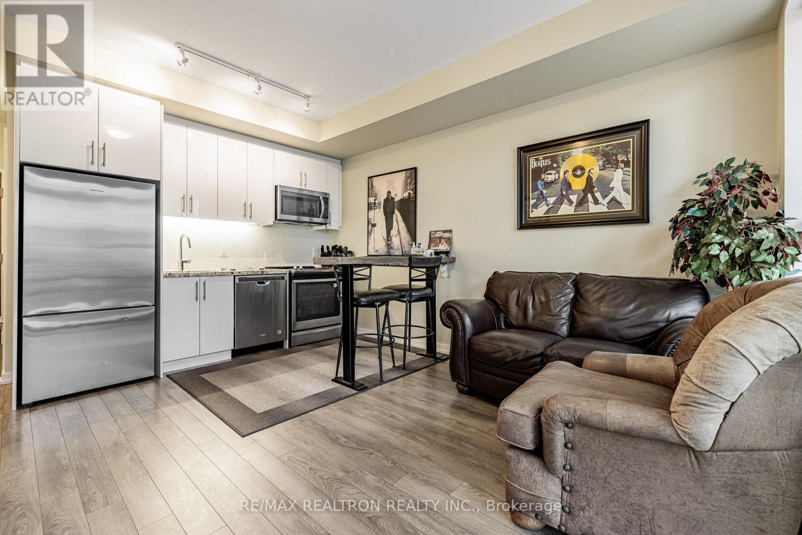 A109 - 241 Sea Ray Avenue, Innisfil, Ontario  L9S 0L9 - Photo 10 - N13568918