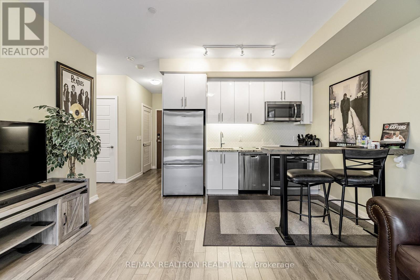 A109 - 241 Sea Ray Avenue, Innisfil, Ontario  L9S 0L9 - Photo 8 - N13568918