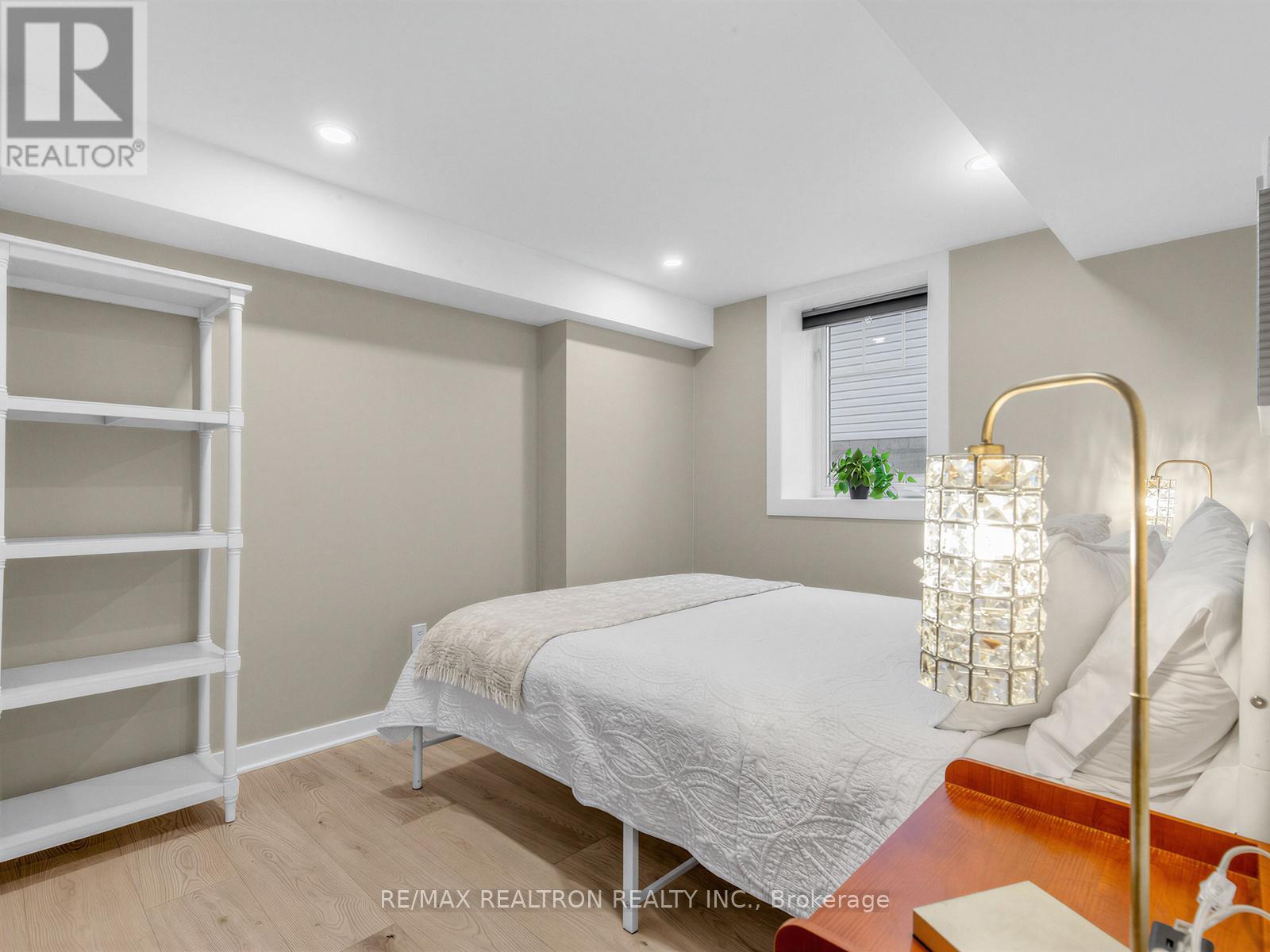 115 Clapperton Street, Barrie, Ontario  L4M 3G3 - Photo 31 - S13146732