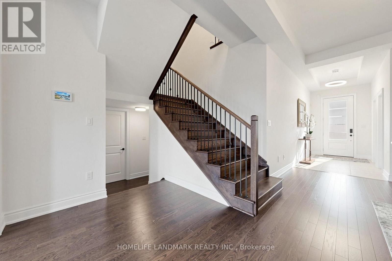 563 Beam Court, Milton, Ontario  L9E 1L4 - Photo 10 - W13761748