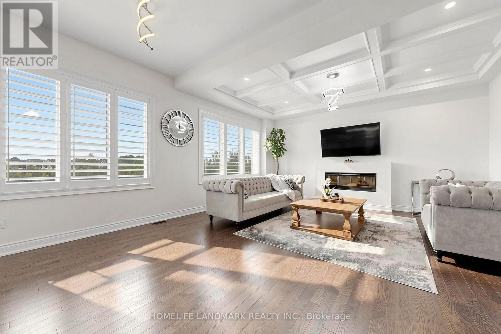563 Beam Court, Milton, Ontario  L9E 1L4 - Photo 4 - W13761748