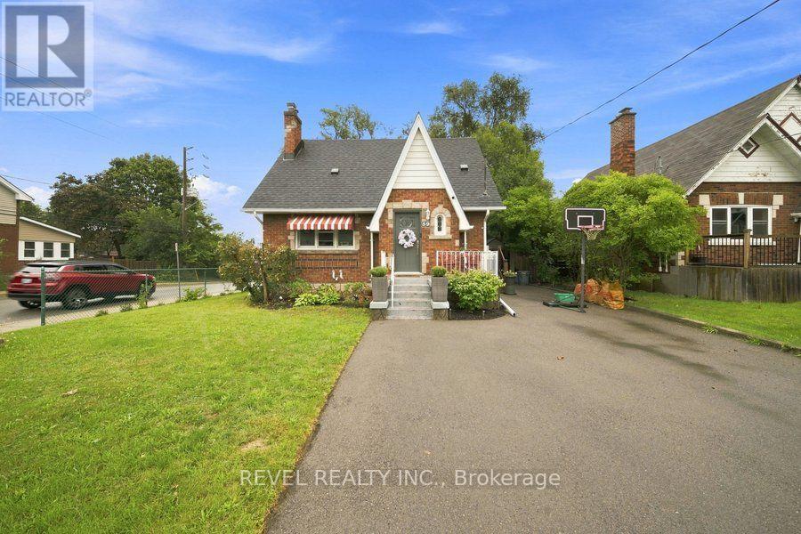 59 Lyons Avenue, Brantford, Ontario  N3R 4P8 - Photo 1 - X13764866