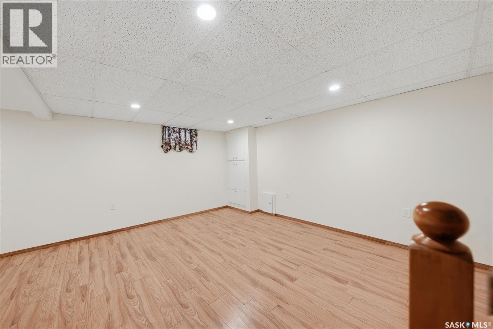 427 Bronson Crescent, Saskatoon, Saskatchewan  S7J 5E4 - Photo 24 - SK048055