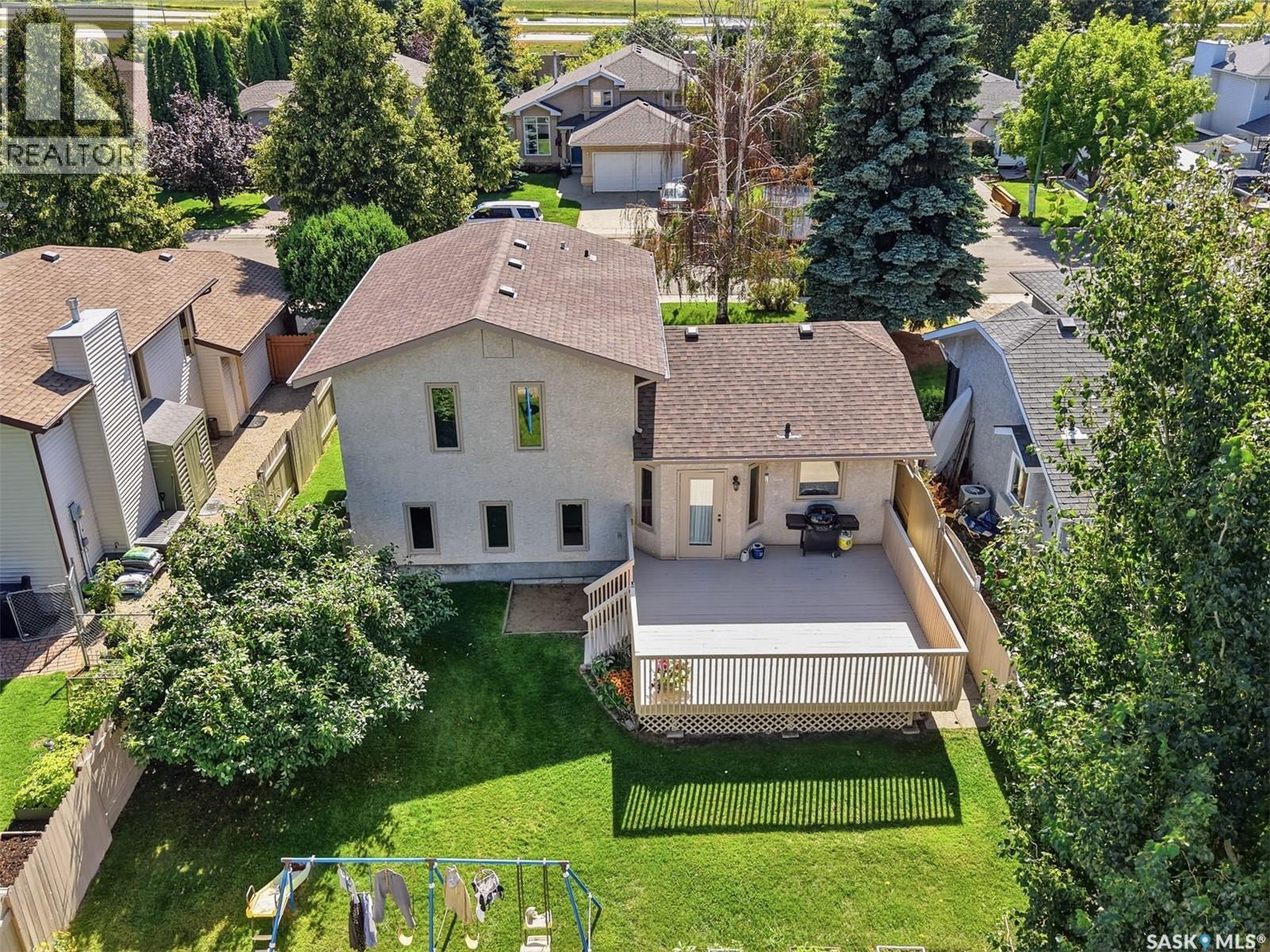 427 Bronson Crescent, Saskatoon, Saskatchewan  S7J 5E4 - Photo 42 - SK048055