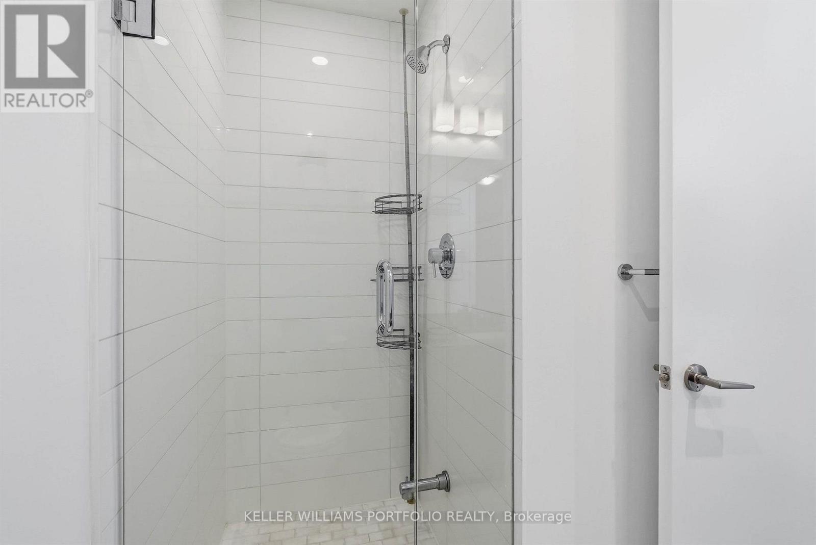 1009 - 50 Bruyeres Mews, Toronto, Ontario  M5V 0H8 - Photo 30 - C13759530