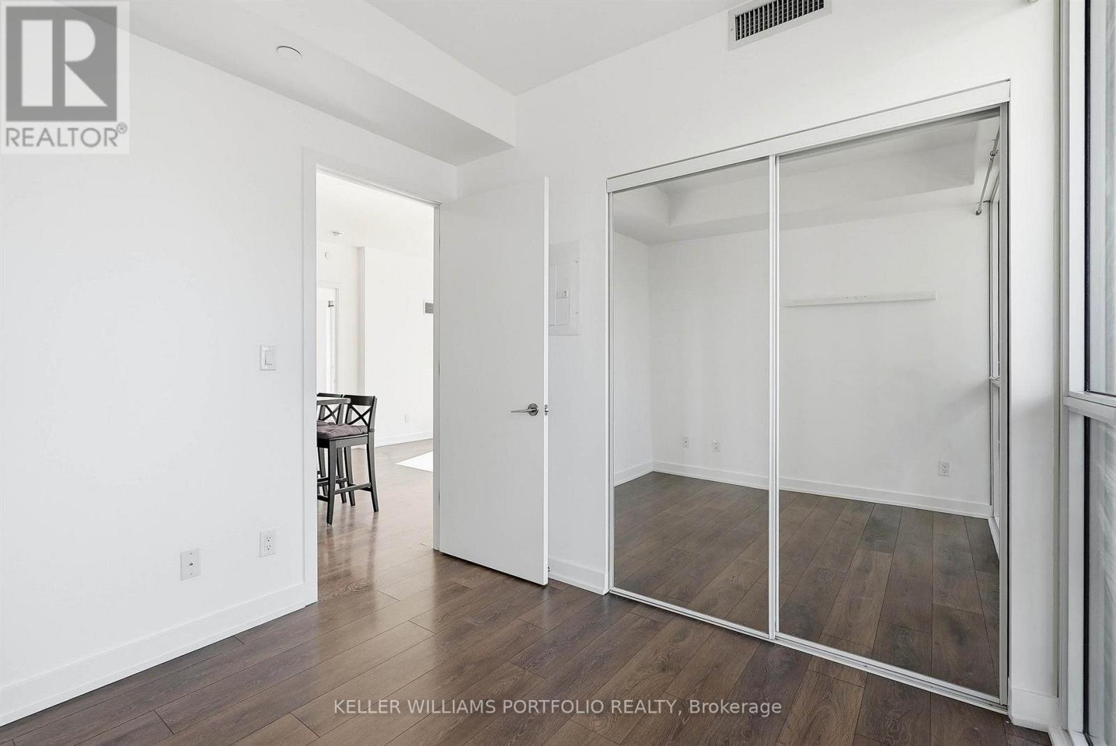 1009 - 50 Bruyeres Mews, Toronto, Ontario  M5V 0H8 - Photo 28 - C13759530