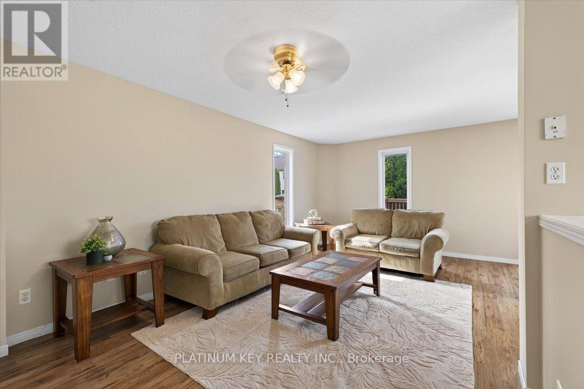618 Fieldgate Circle, London East, Ontario  N5V 5G1 - Photo 8 - X13764488