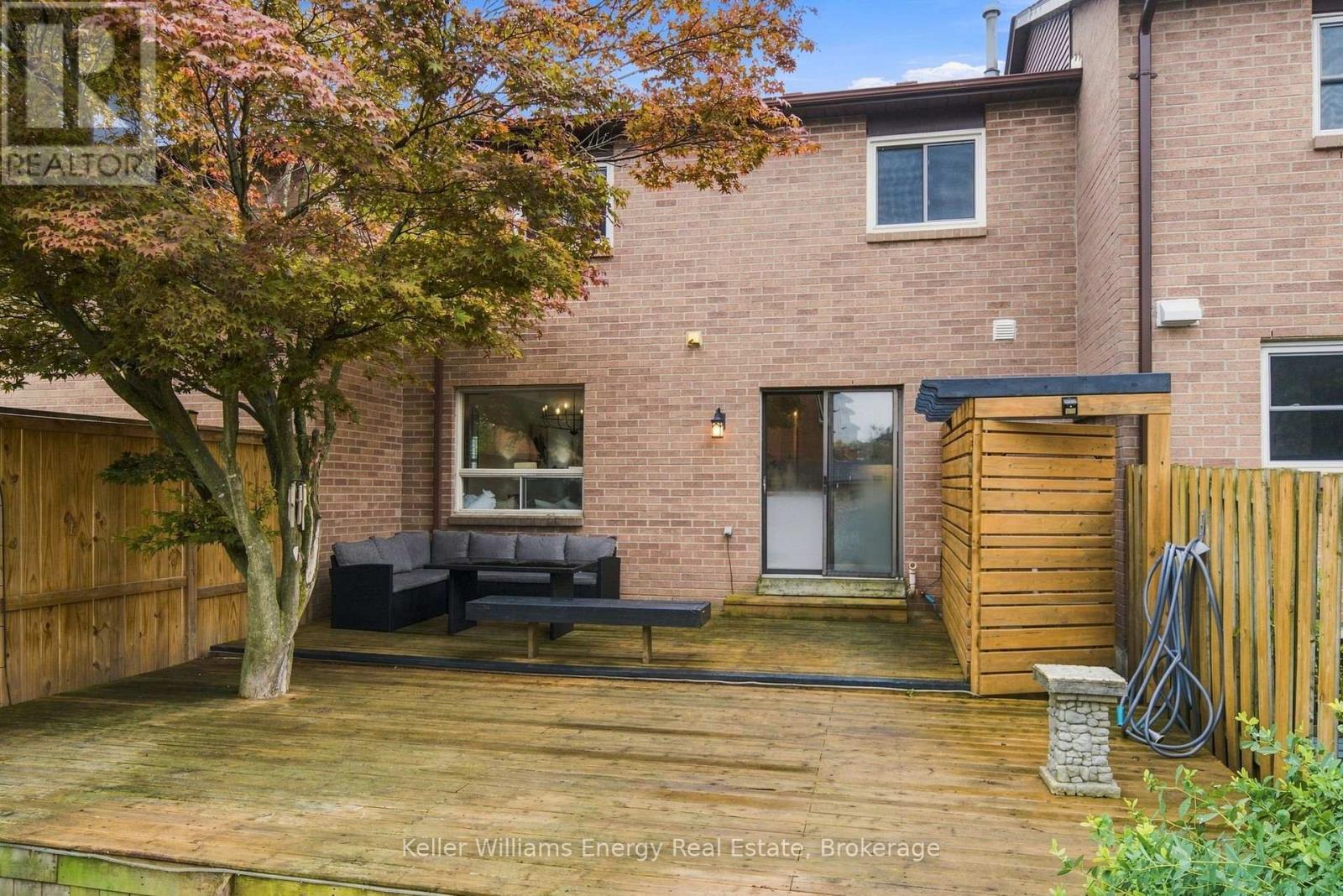 61 Fernbank Place, Whitby, Ontario  L1R 1T1 - Photo 30 - E13765116