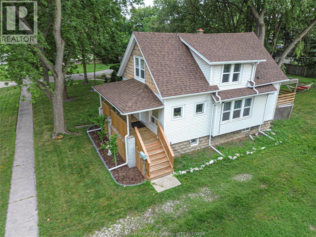 MLS# 26021953: 135 MAPLE AVENUE, LaSalle, Canada