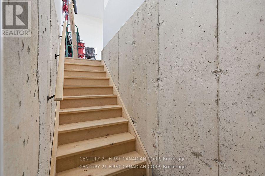 1673 Medway Park Drive, London North, Ontario  N6G 3W1 - Photo 49 - X13765240