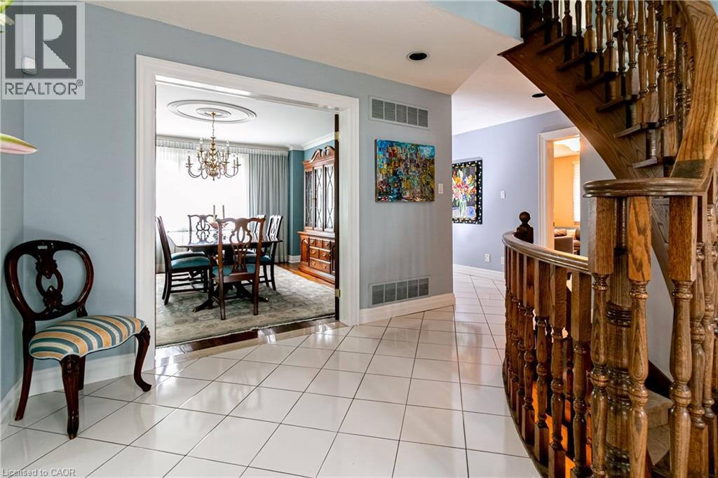 1820 Shady Creek Court, Mississauga, Ontario  L5L 3W2 - Photo 11 - 40860085