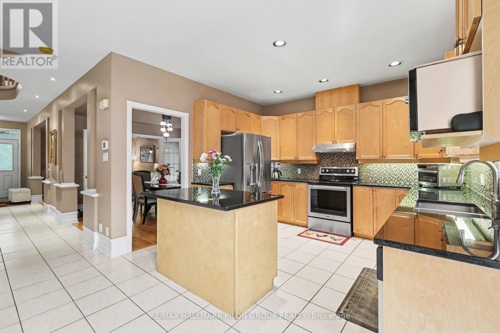 2039 Calico Crescent, Ottawa, Ontario  K4A 4L7 - Photo 5 - X13764898