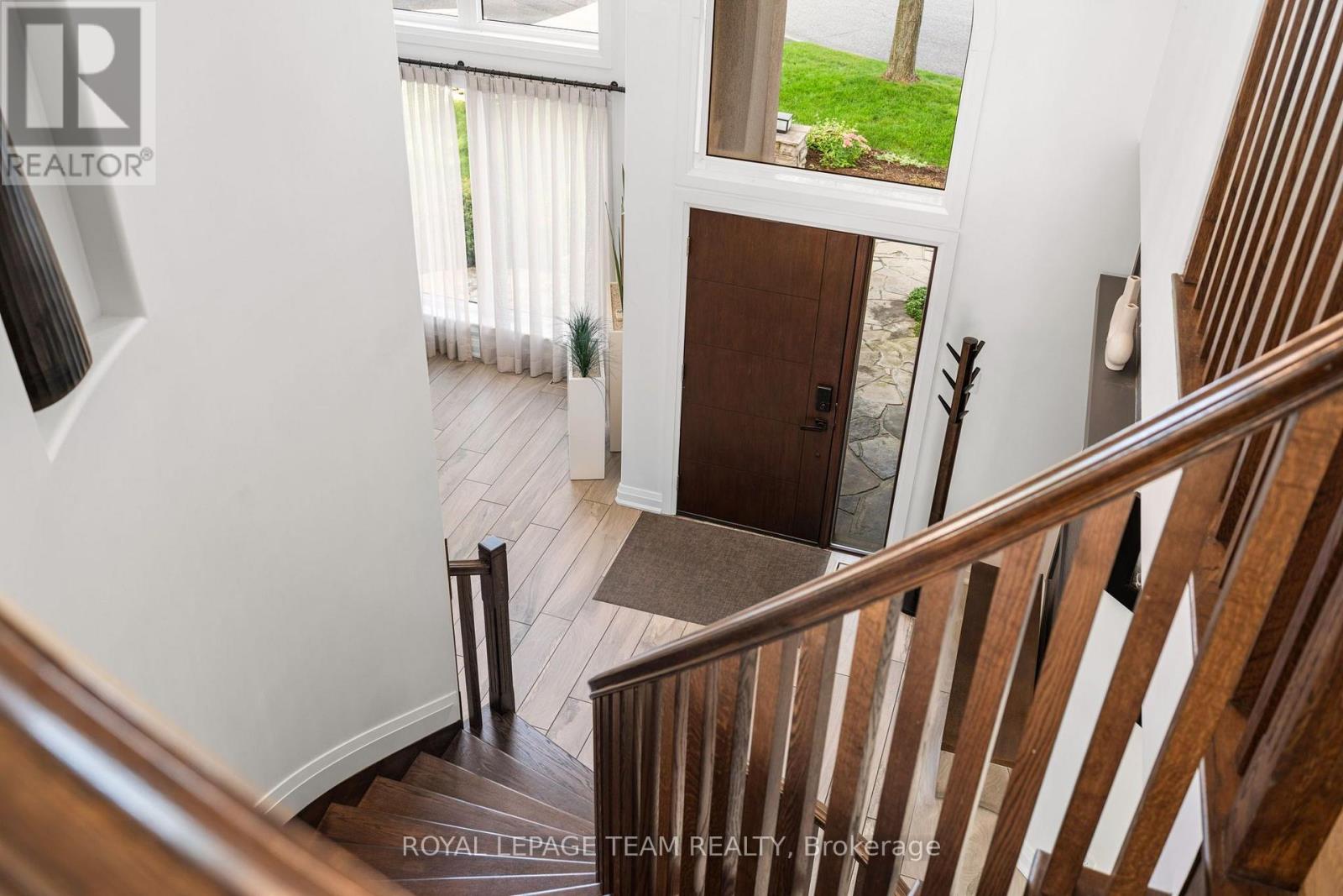 55 Witherspoon Crescent, Ottawa, Ontario  K2K 3L7 - Photo 5 - X13765018