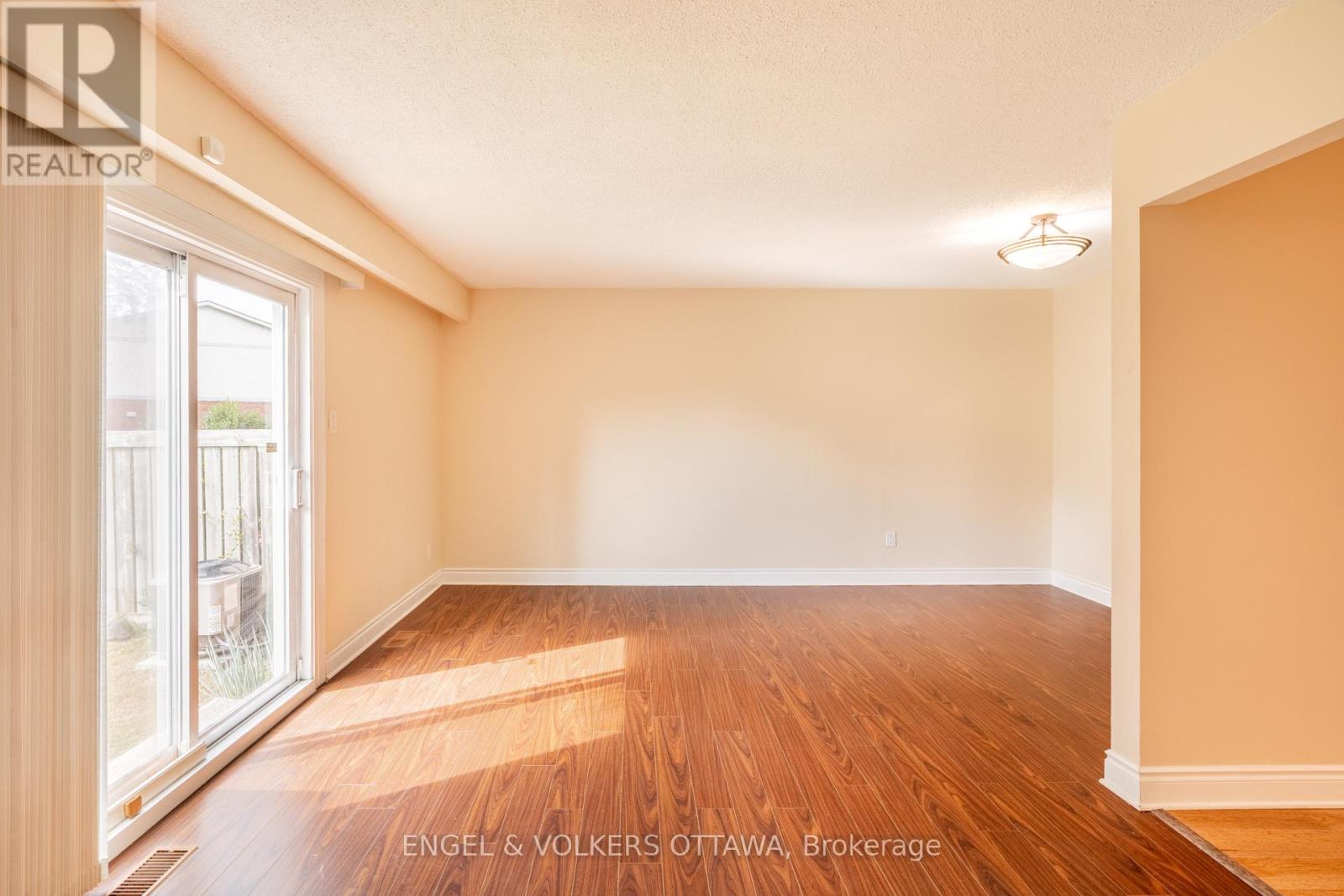 E - 451 Moodie Drive, Ottawa, Ontario  K2H 8T6 - Photo 12 - X13765050