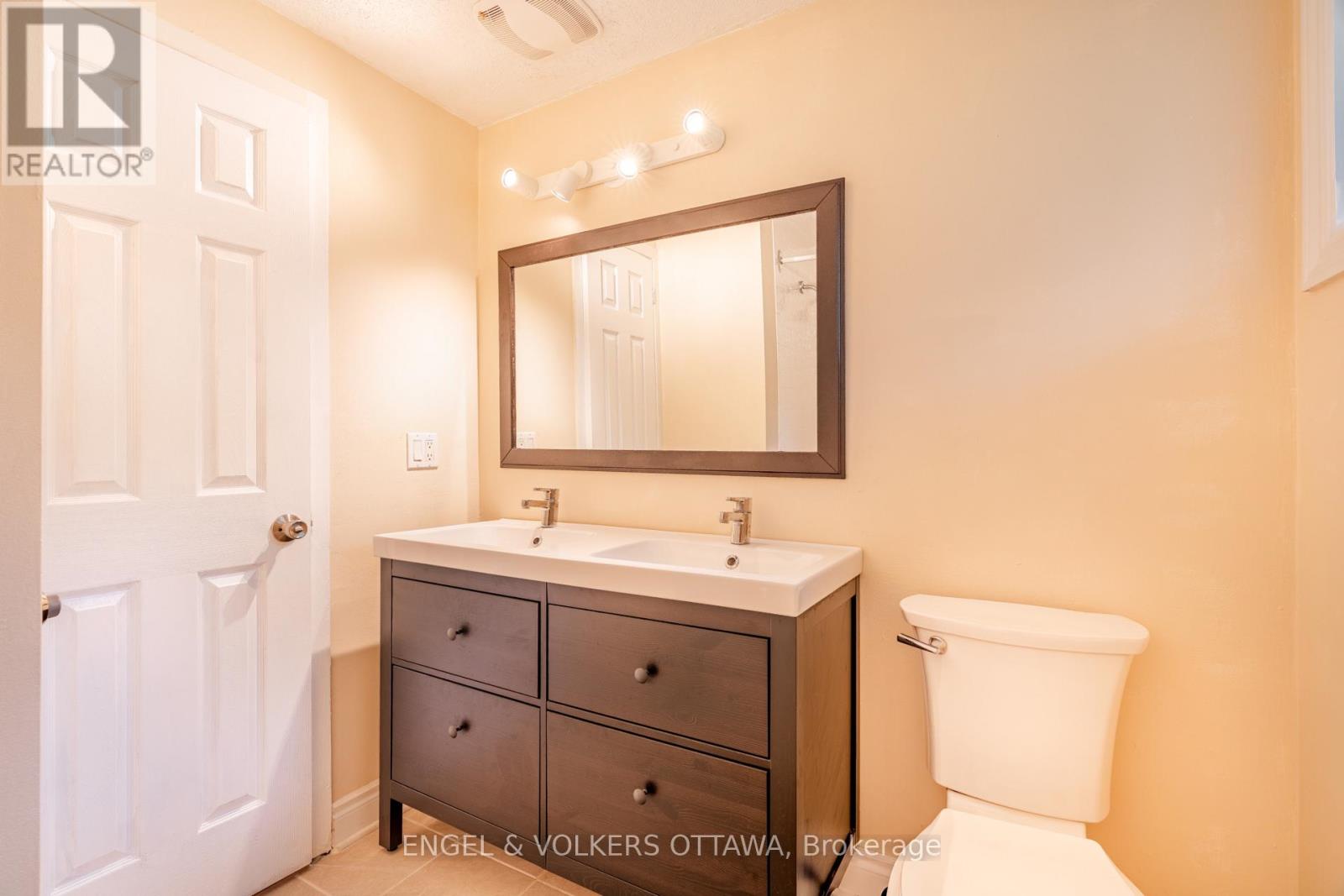 E - 451 Moodie Drive, Ottawa, Ontario  K2H 8T6 - Photo 18 - X13765050