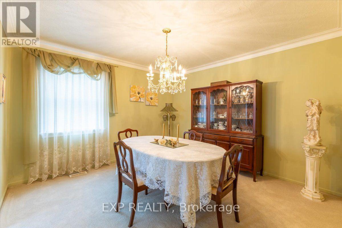 1359 Marchand Street, Ottawa, Ontario  K1B 3N7 - Photo 17 - X13765288