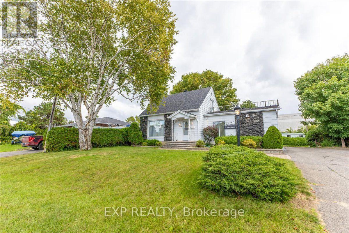 1359 Marchand Street, Ottawa, Ontario  K1B 3N7 - Photo 2 - X13765288