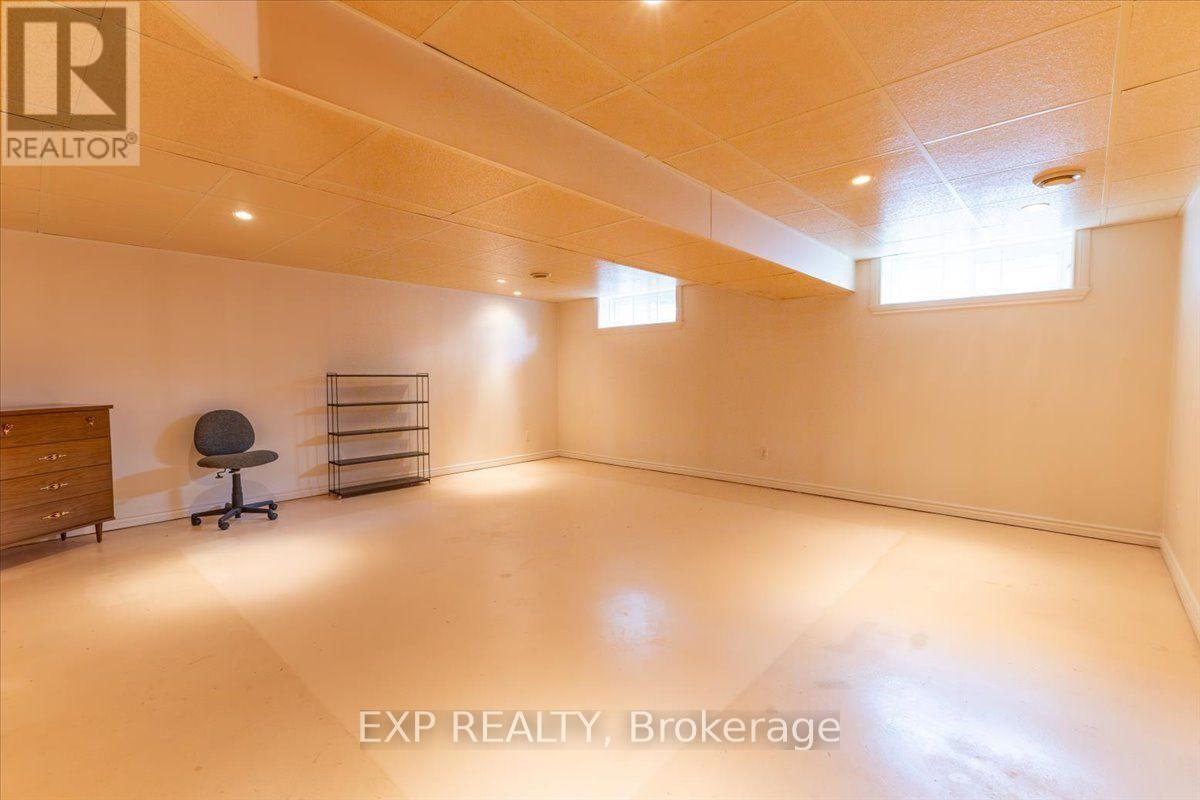 1359 Marchand Street, Ottawa, Ontario  K1B 3N7 - Photo 29 - X13765288