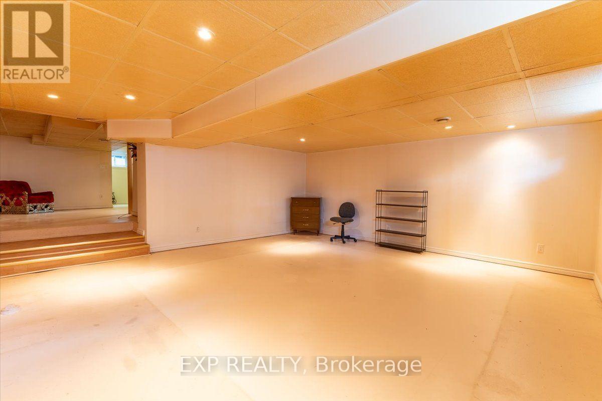 1359 Marchand Street, Ottawa, Ontario  K1B 3N7 - Photo 30 - X13765288