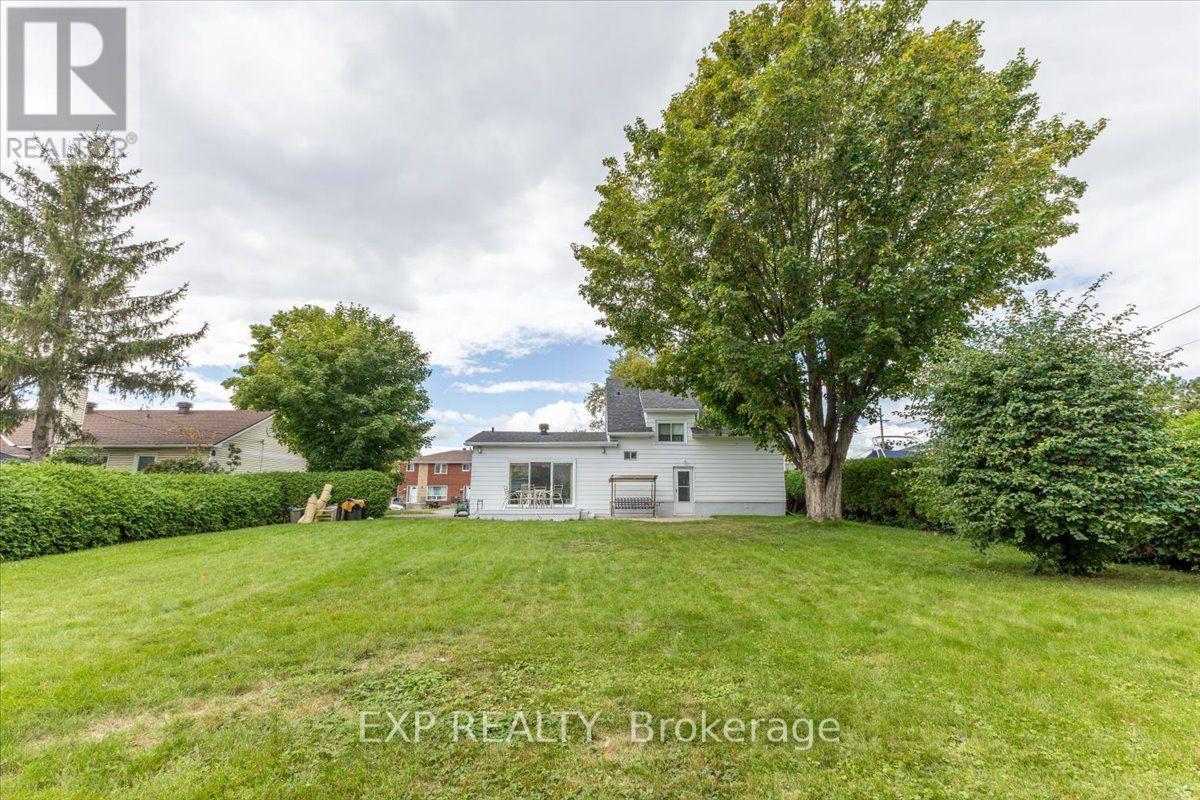 1359 Marchand Street, Ottawa, Ontario  K1B 3N7 - Photo 34 - X13765288