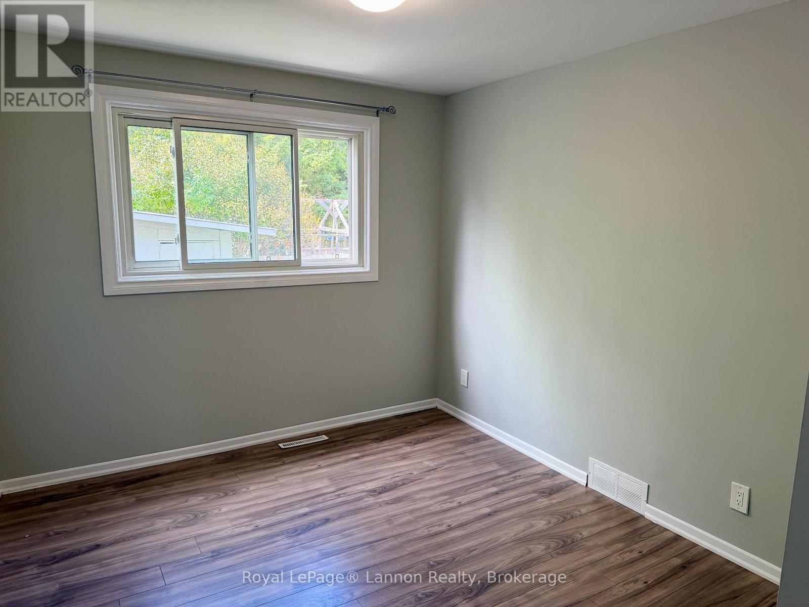 129 Sherbrooke Street, Thunder Bay, Ontario  P7C 4R5 - Photo 11 - X13765052
