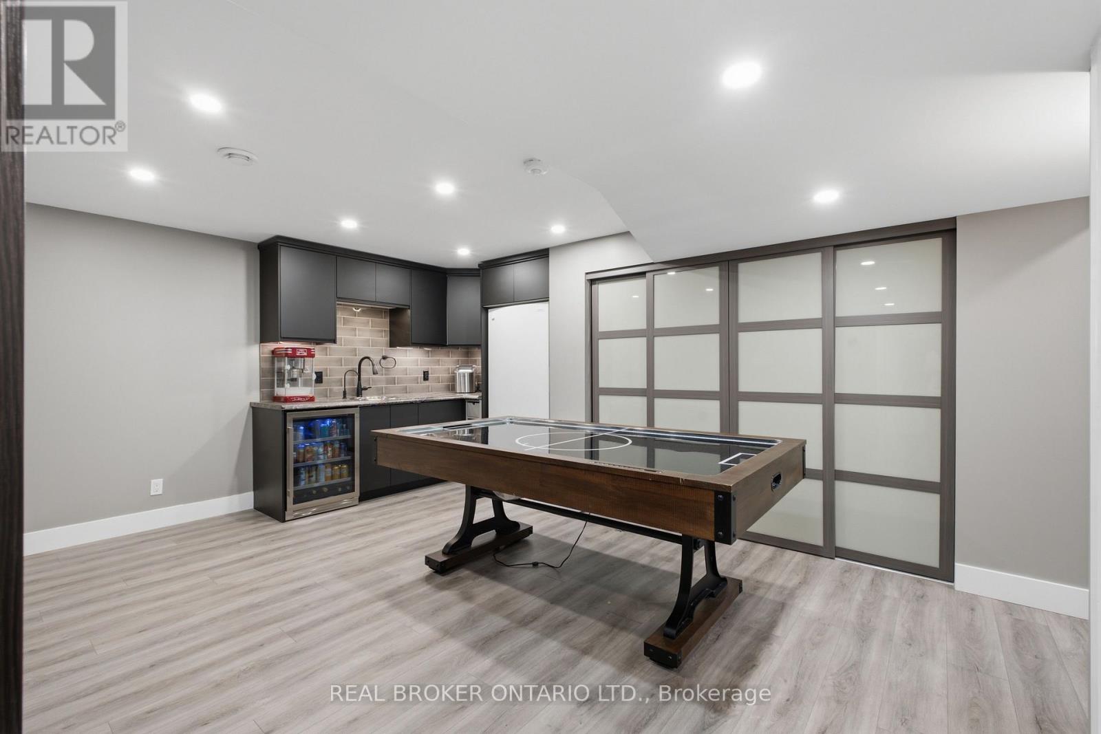 7002 Optimist Lane, Niagara Falls, Ontario  L2E 0B1 - Photo 18 - X13765172