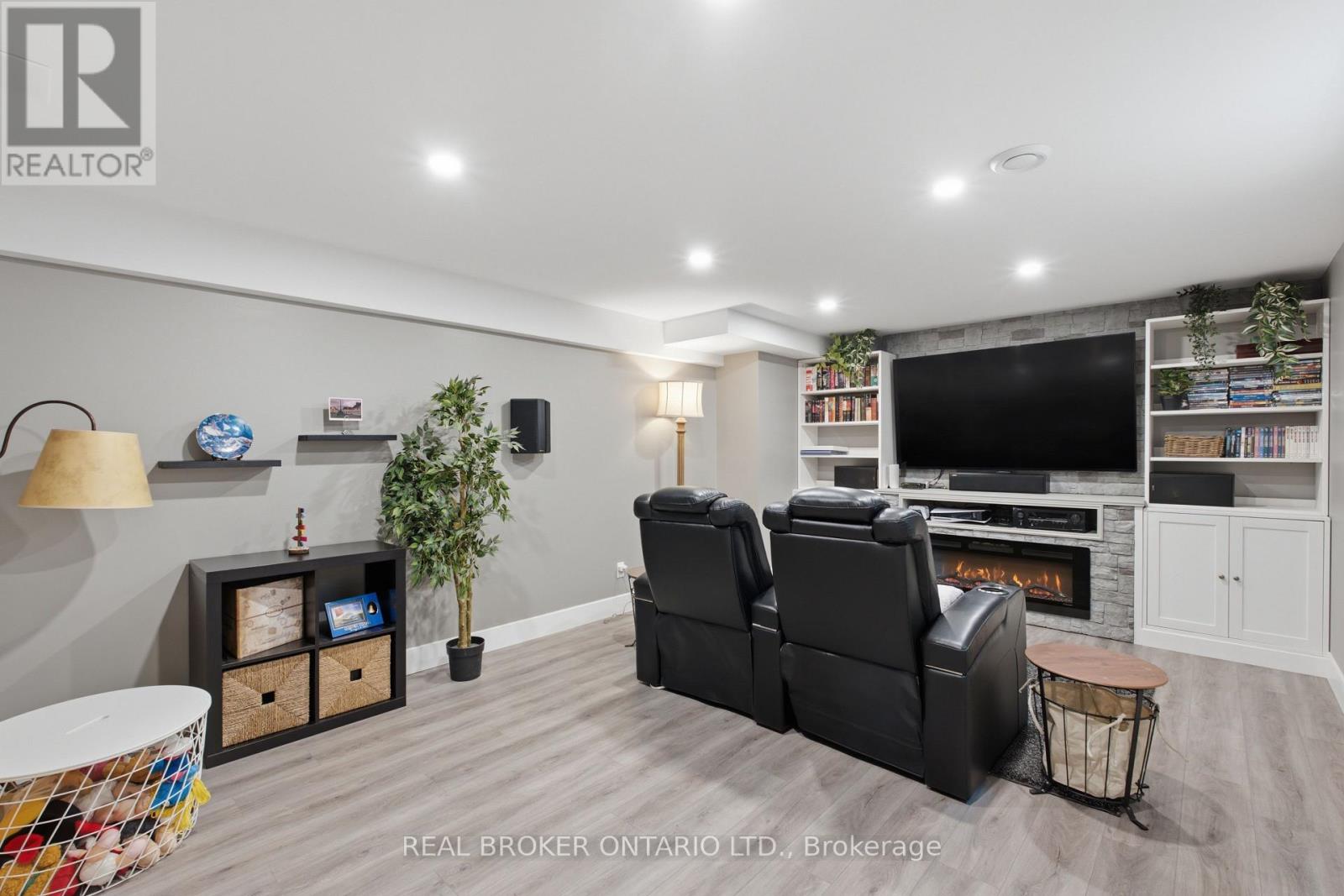 7002 Optimist Lane, Niagara Falls, Ontario  L2E 0B1 - Photo 23 - X13765172