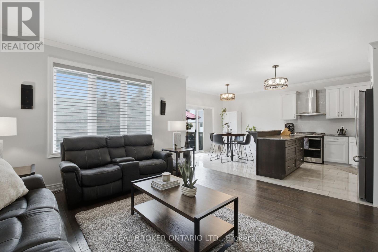 7002 Optimist Lane, Niagara Falls, Ontario  L2E 0B1 - Photo 7 - X13765172