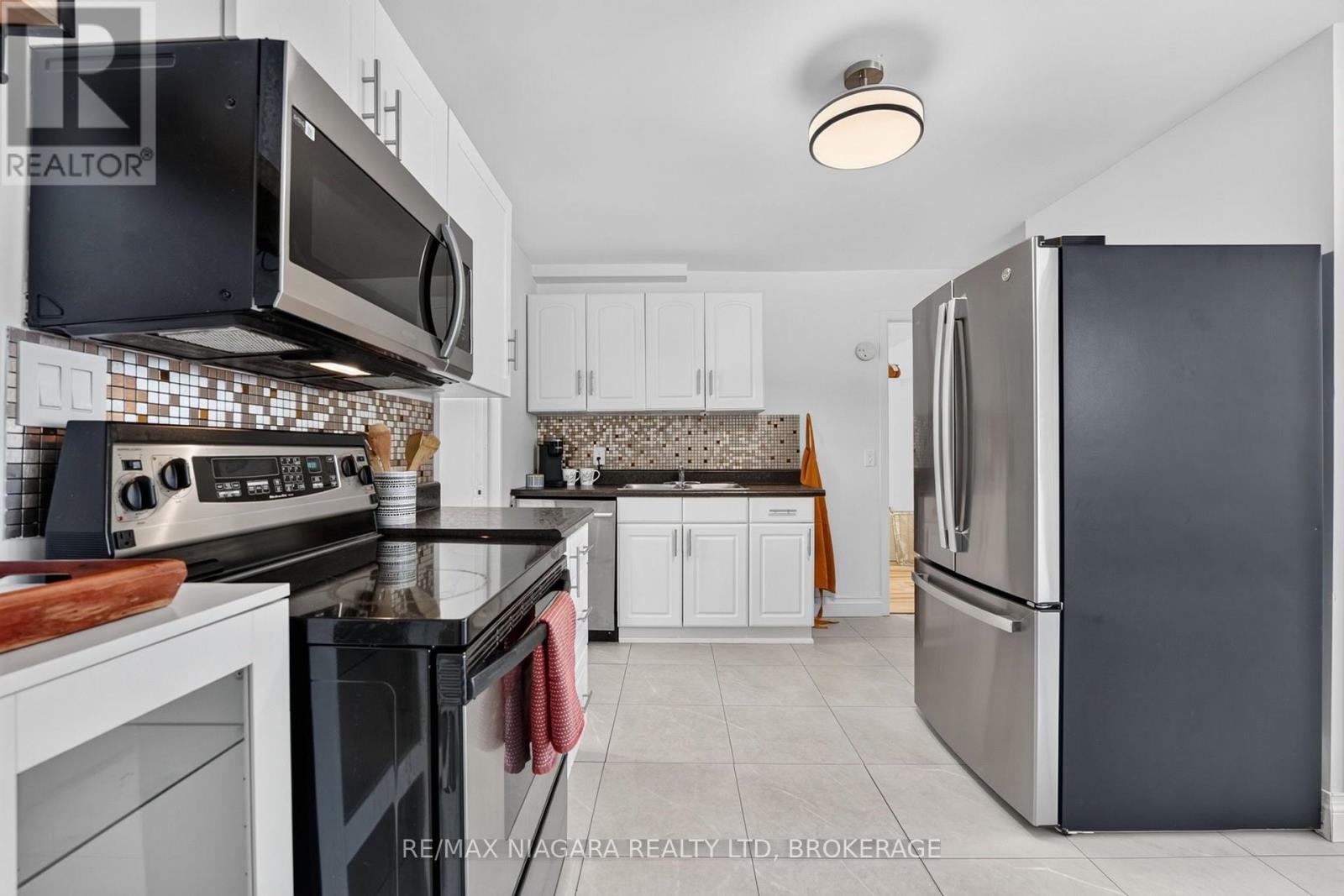 10 Churchill Avenue, Welland, Ontario  L3B 4Y5 - Photo 16 - X13765180