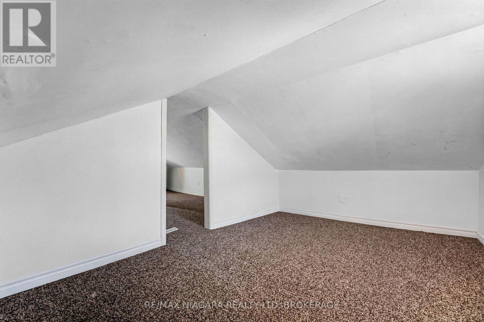 10 Churchill Avenue, Welland, Ontario  L3B 4Y5 - Photo 34 - X13765180