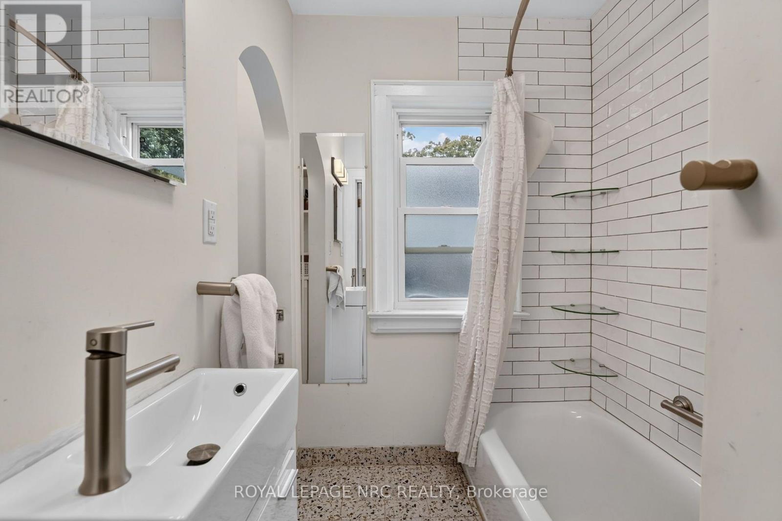 148 Gorham Road, Fort Erie, Ontario  L0S 1N0 - Photo 19 - X13765186