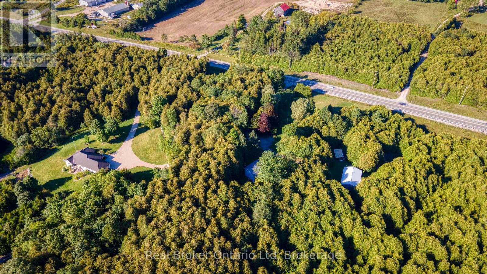 775522 Highway 10 Highway S, West Grey, Ontario  N0C 1H0 - Photo 20 - X13739570