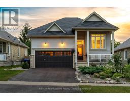 32 CHRISTY DRIVE, wasaga beach, Ontario