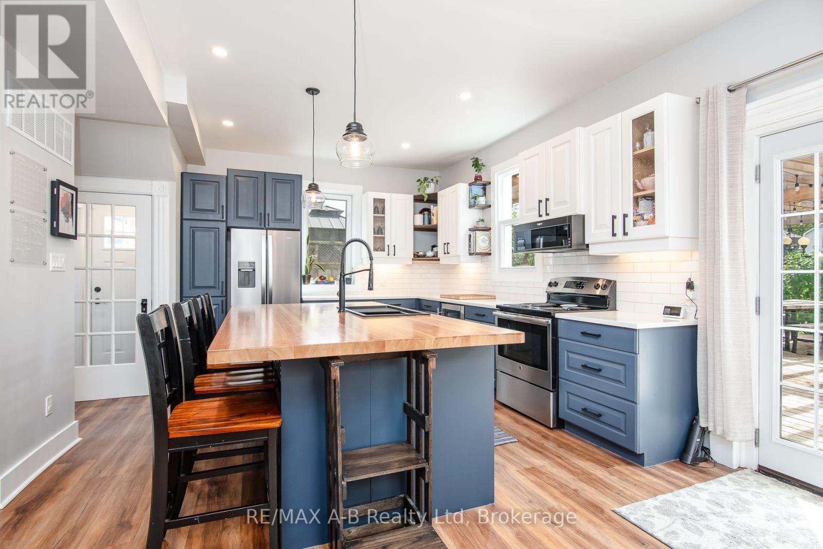69 Louise Street, Stratford, Ontario  N5A 2E3 - Photo 30 - X13765174